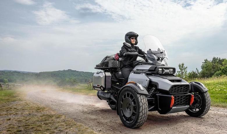 Ontdek de nieuwe Can-Am Canyon familie!